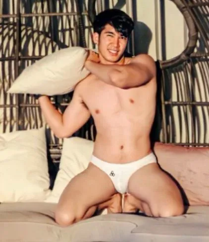 ถ้าเขาไม่ใช่ของเรา ถ้าอย่างนั้นเขากับเค้าก็เป็น..