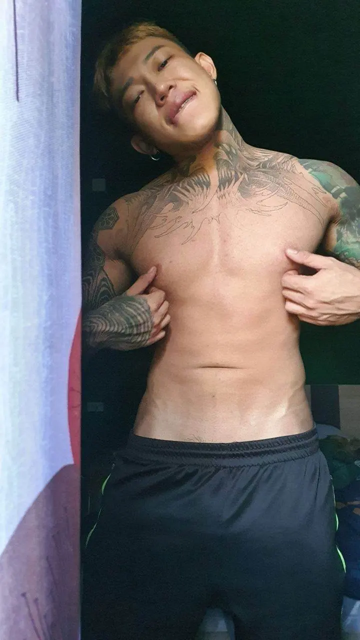 ดาวทวิตเตอร์ขวัญใจสาวสอง