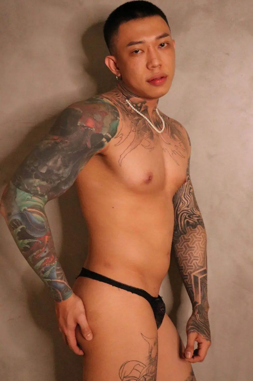 ดาวทวิตเตอร์ขวัญใจสาวสอง