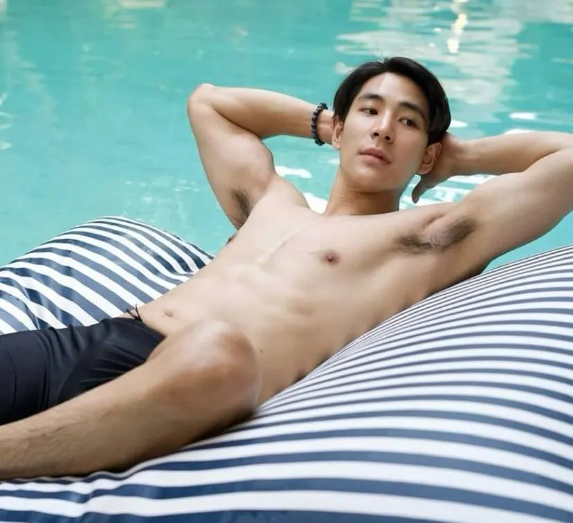 ถอดโชว์เรือนร่าง 2874
