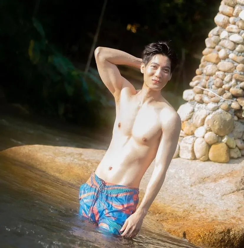 ถอดโชว์เรือนร่าง 2874