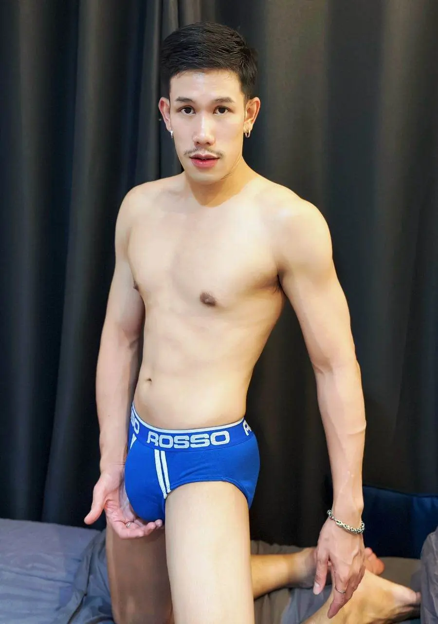 นั่งเป้าตุง