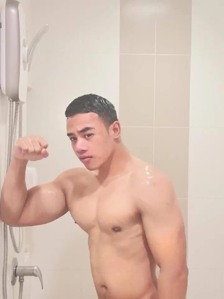 หุ่นหมี กล้ามแน่น อินโดนีเซีย