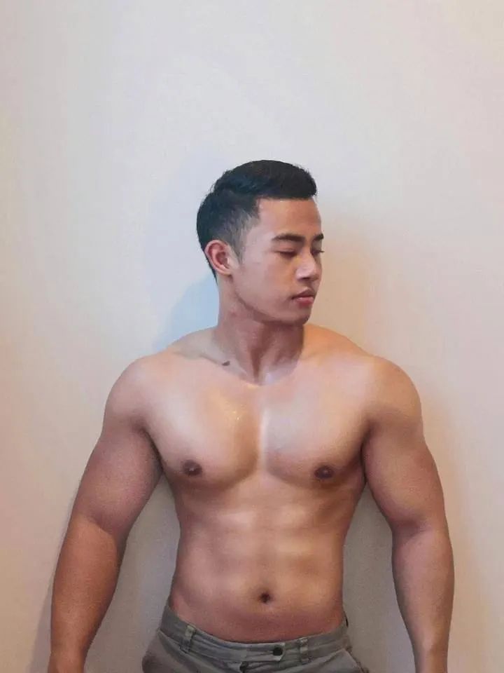 หุ่นหมี กล้ามแน่น อินโดนีเซีย