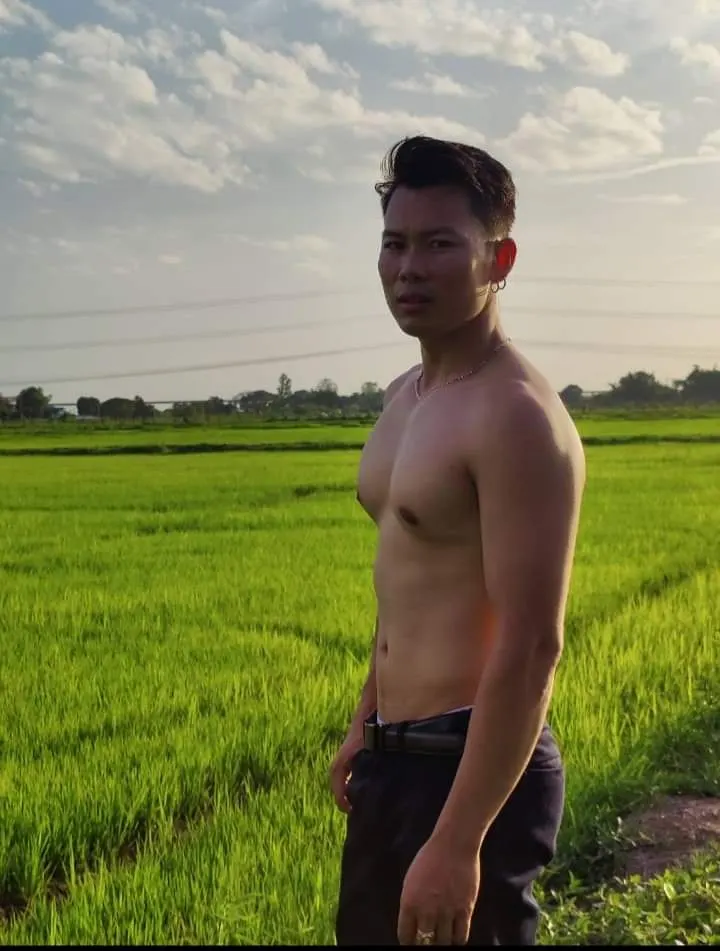 นายแบบ แห่งชาติ กัมโบเดีย