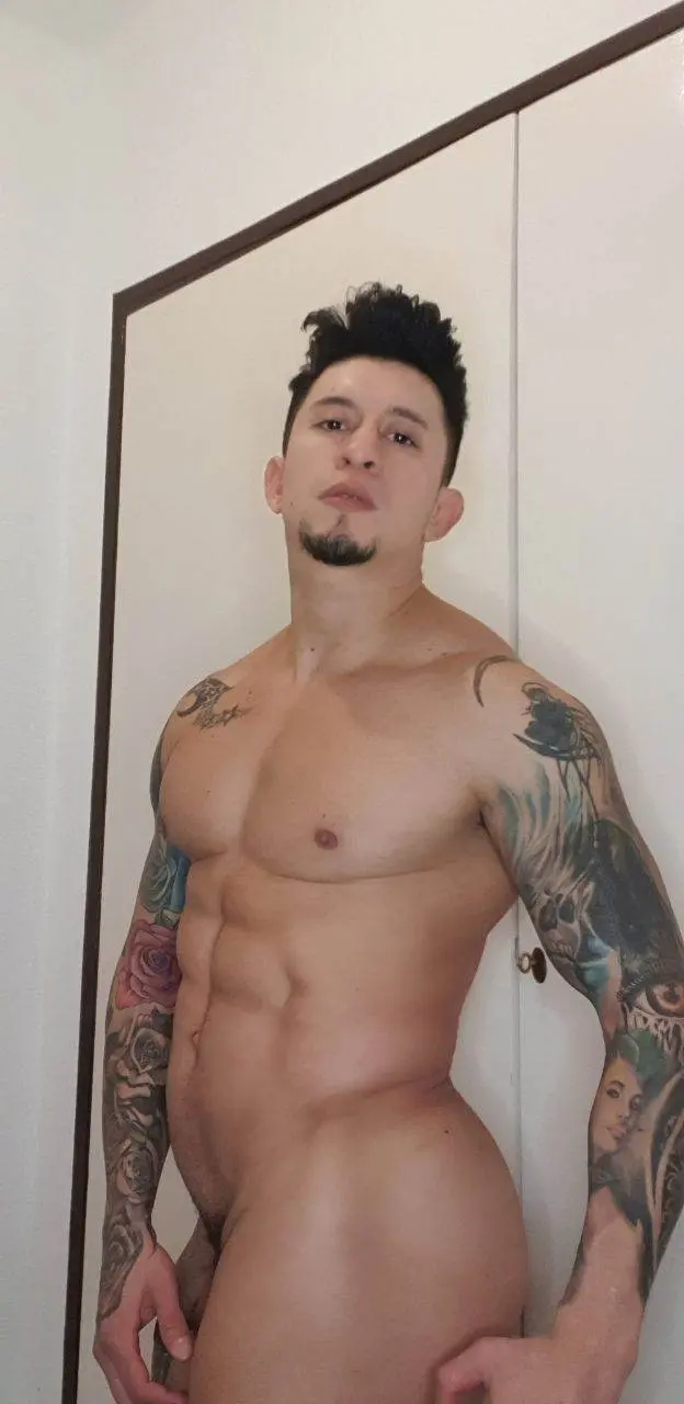 New post in my instagram tw. @freddysalvador03 follow me .