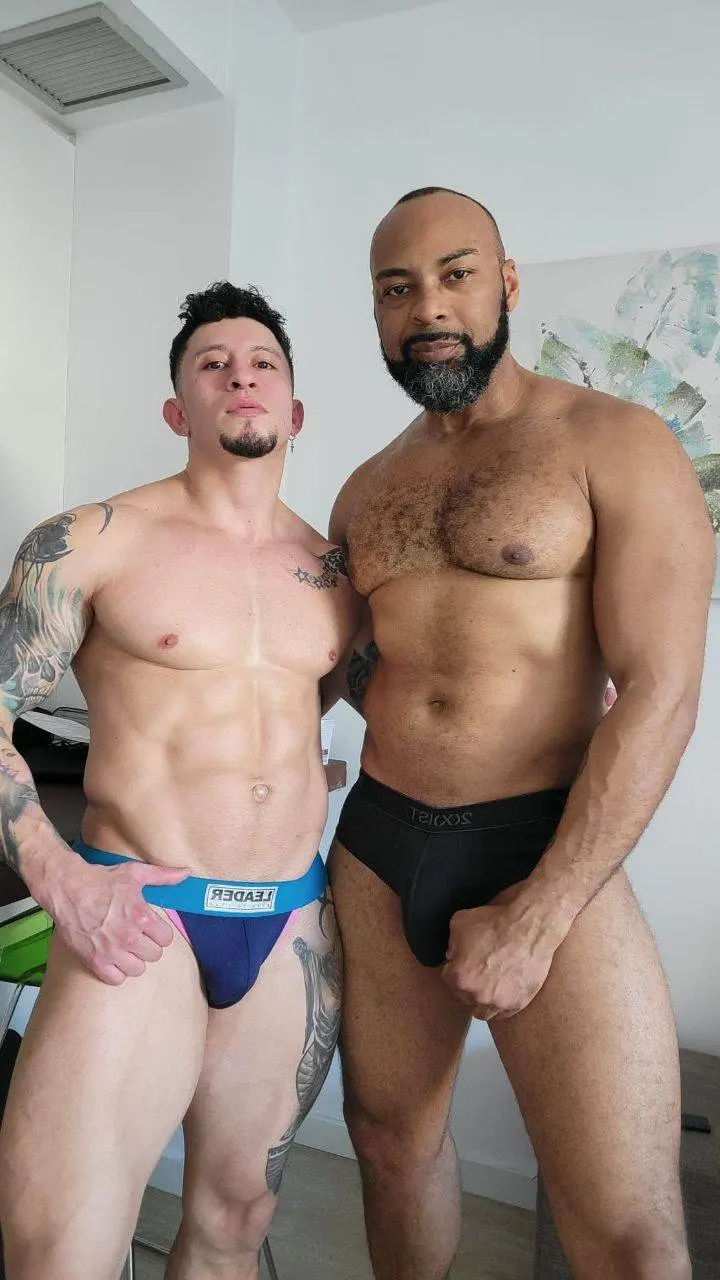 New post in my instagram tw. @freddysalvador03 follow me .
