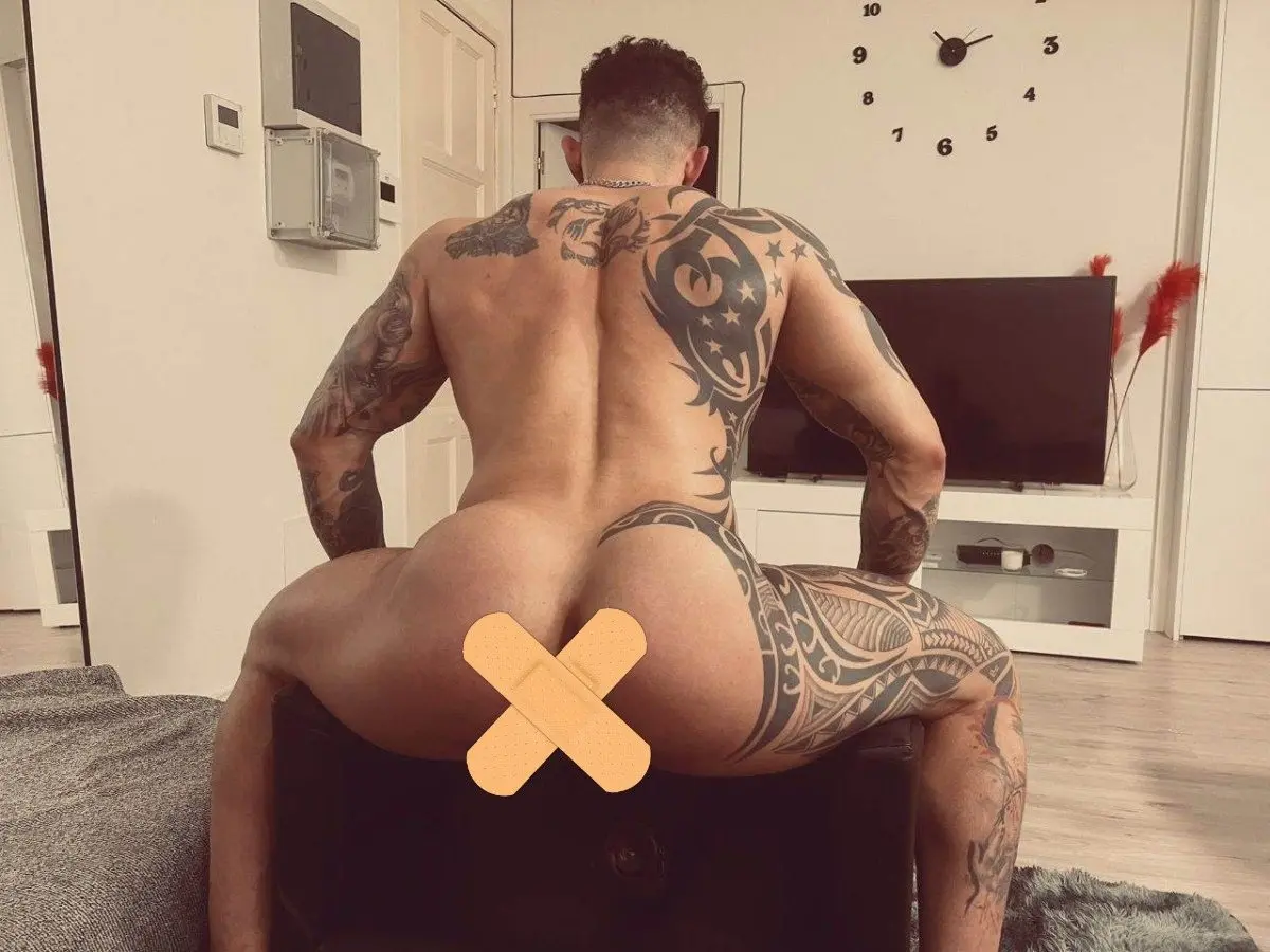 New post in my instagram tw. @freddysalvador03 follow me .