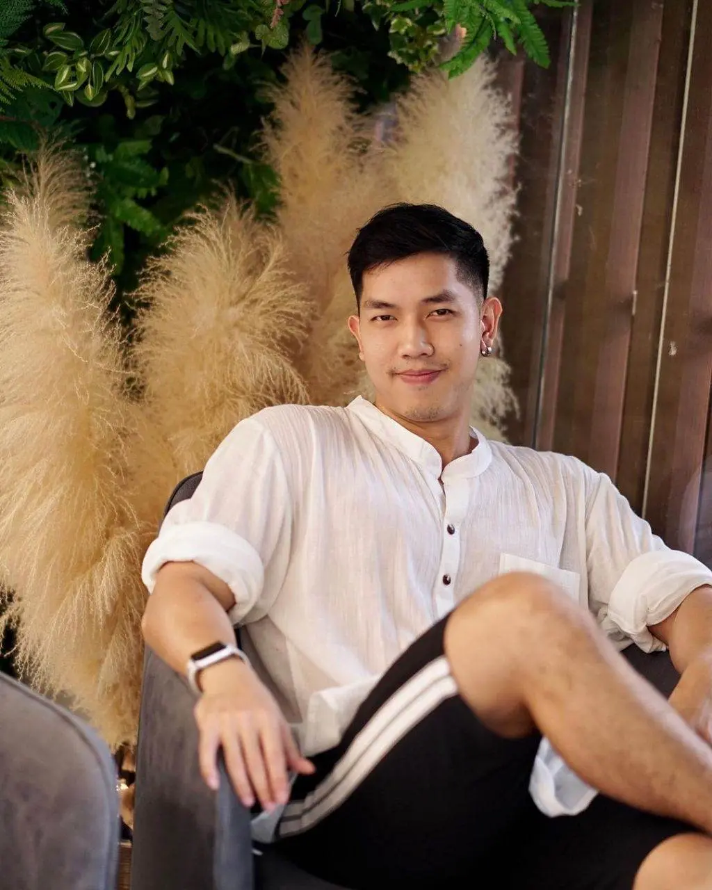 เจมส์ เดชาวัฒน์ รักษาศิลป์