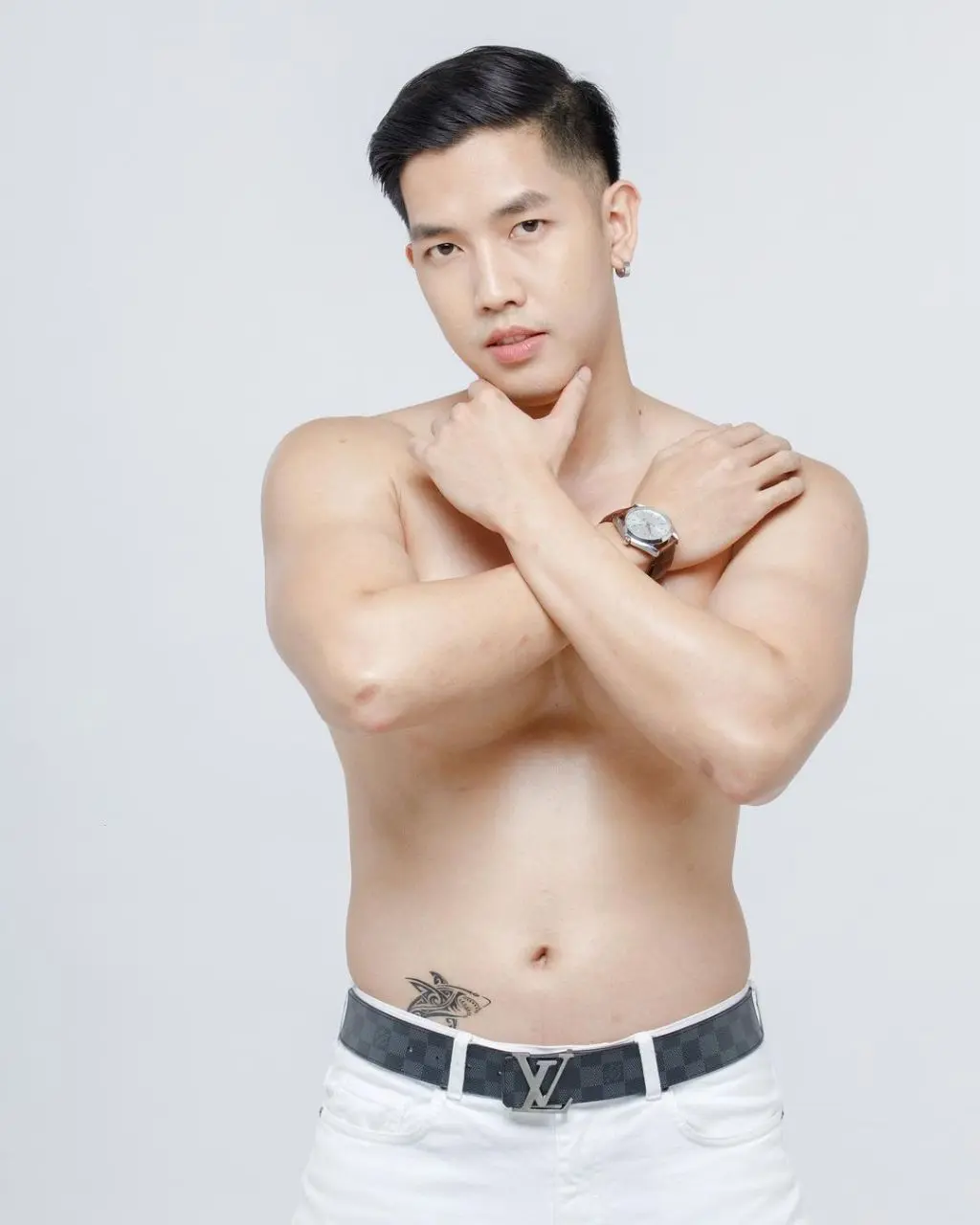 เจมส์ เดชาวัฒน์ รักษาศิลป์
