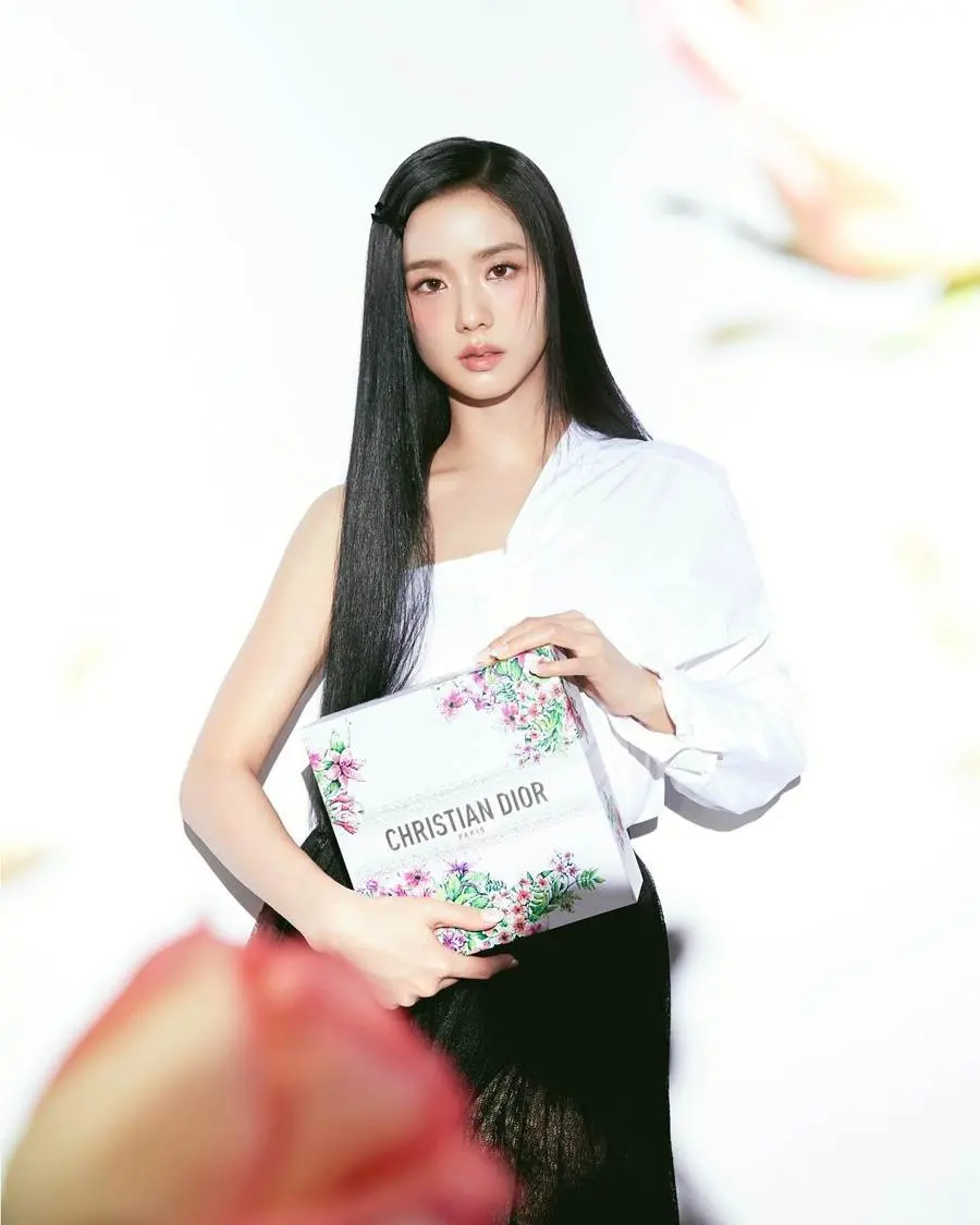 Jisoo @ DAZED Korea February 2024