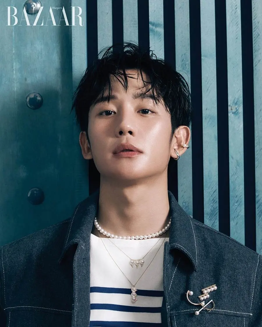 Jung Hae In @ Harper's BAZAAR Korea February 2024