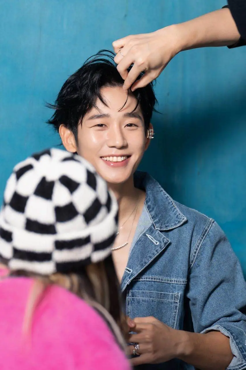 Jung Hae In @ Harper's BAZAAR Korea February 2024
