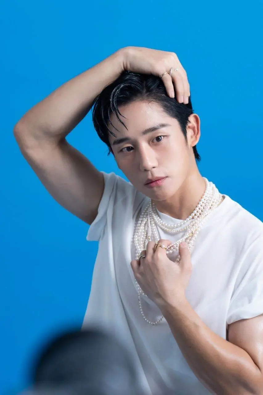 Jung Hae In @ Harper's BAZAAR Korea February 2024
