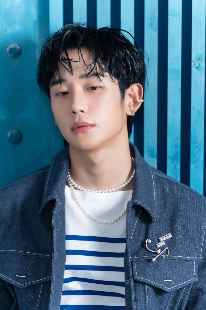 Jung Hae In @ Harper's BAZAAR Korea February 2024