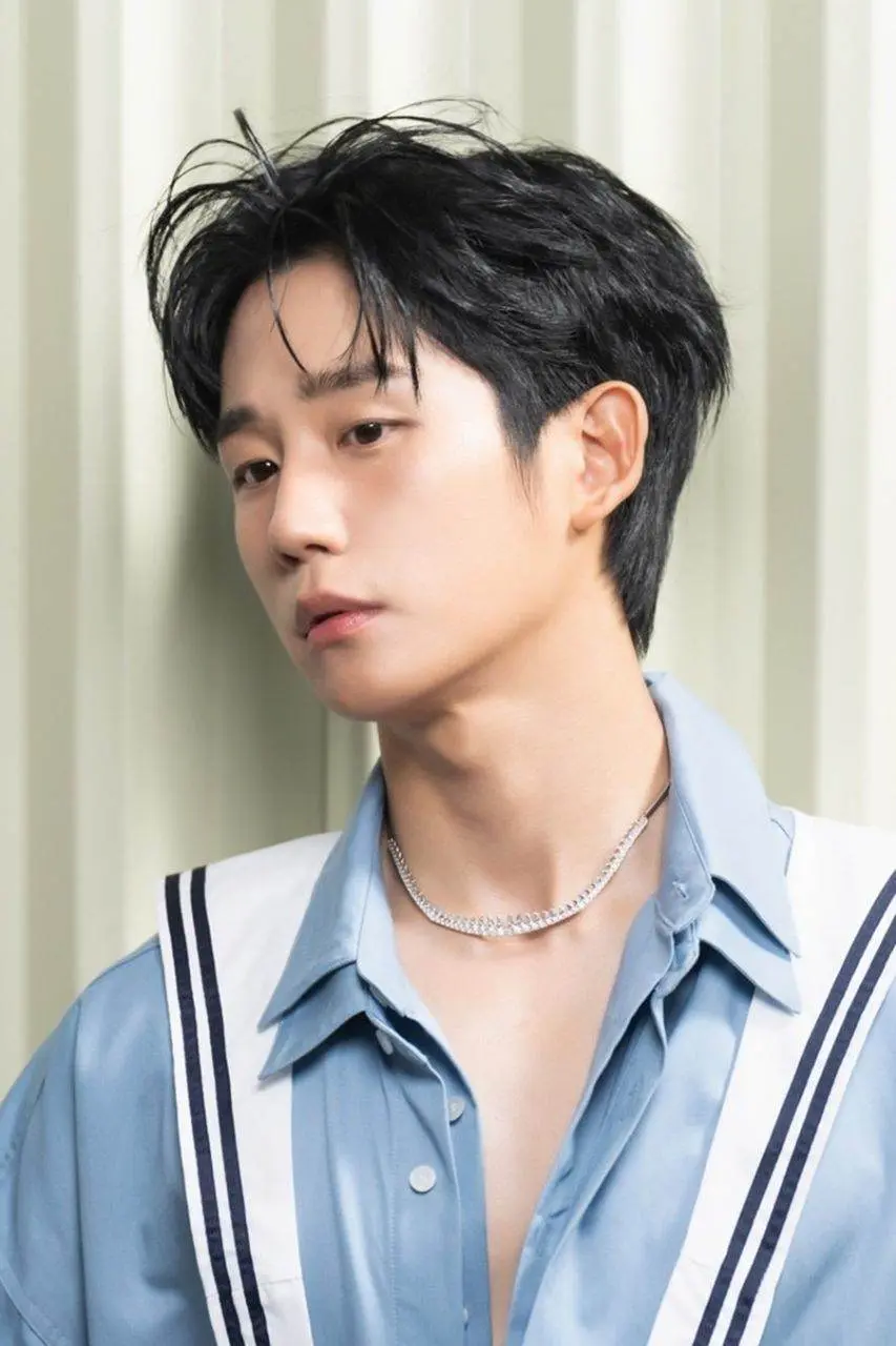 Jung Hae In @ Harper's BAZAAR Korea February 2024