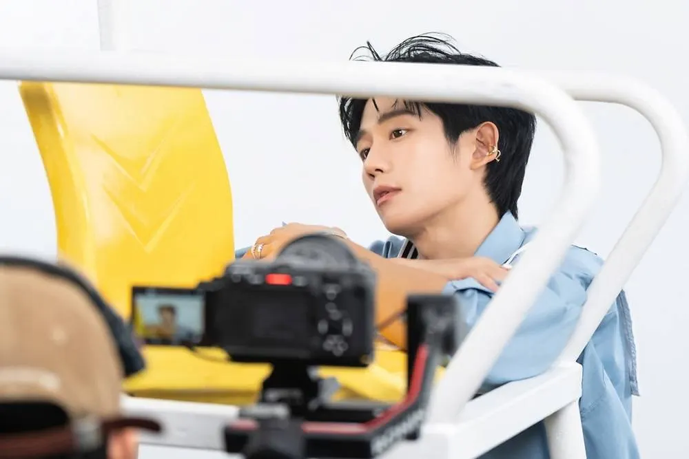 Jung Hae In @ Harper's BAZAAR Korea February 2024