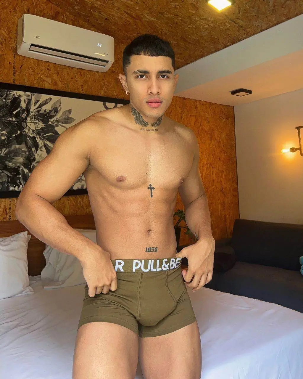 Retweet if you want a preview of my onlyfans