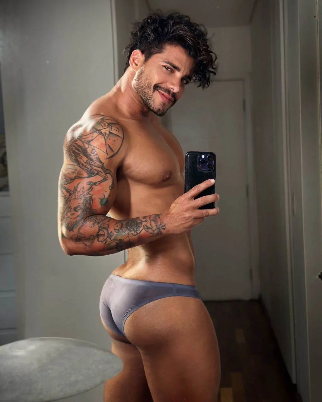 Retweet if you want a preview of my onlyfans