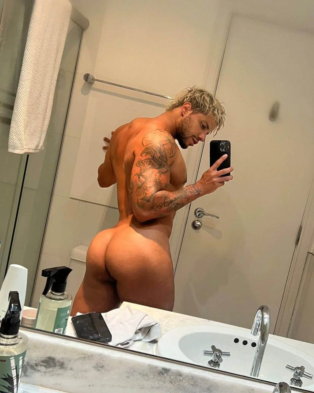 Retweet if you want a preview of my onlyfans