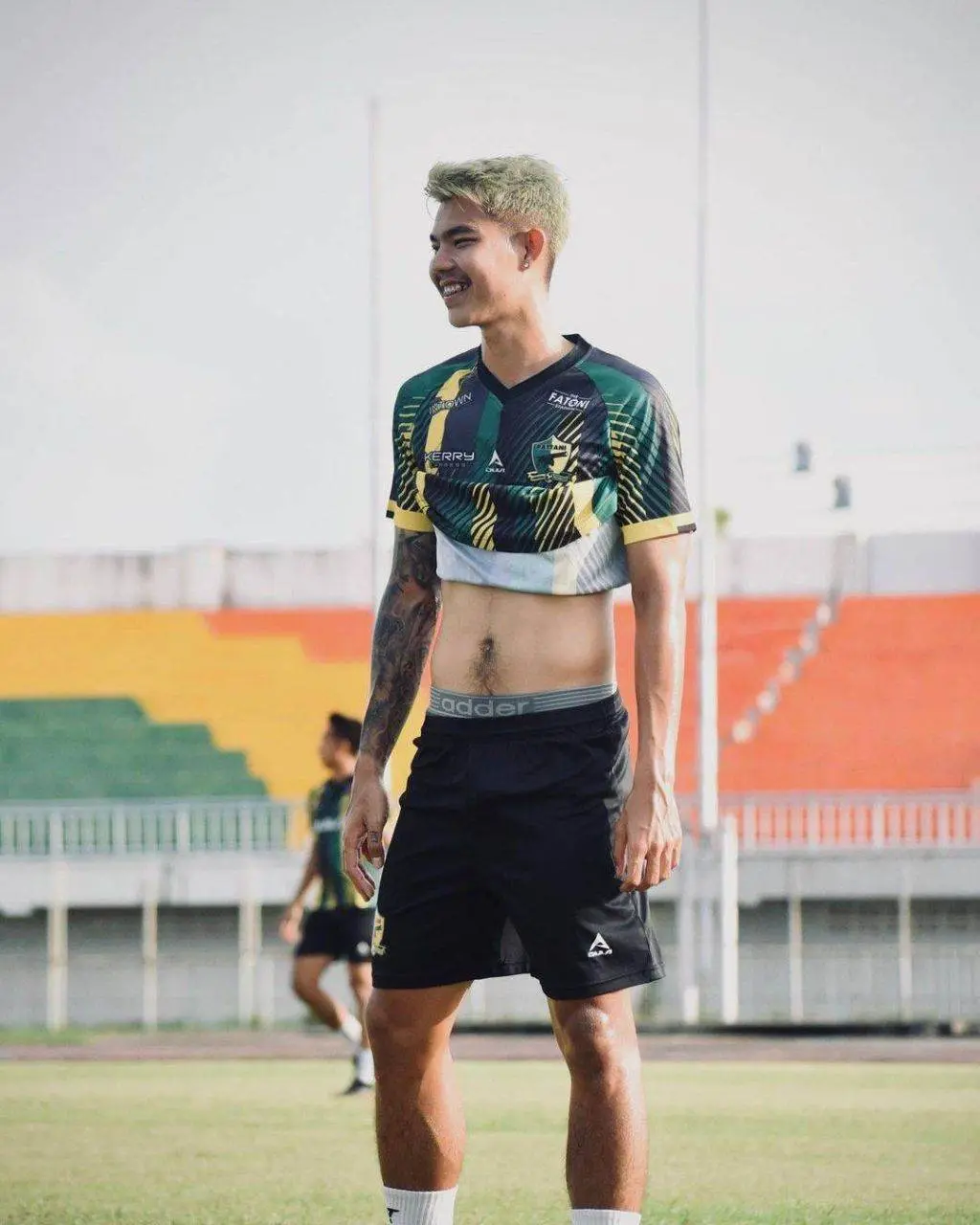 คลัง เก็บน้ำรัก