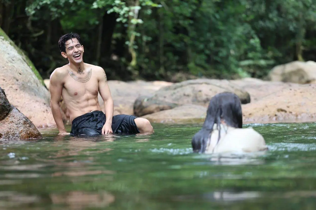 เหมือนโดน...แตก