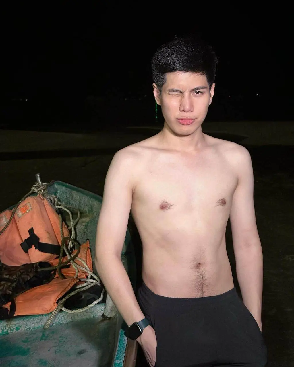 พลังน้ำรัก