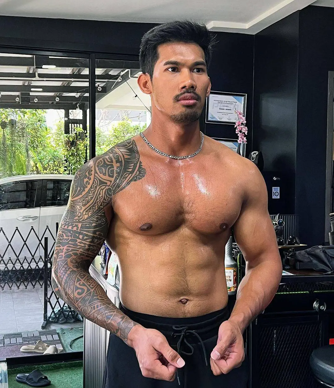 คลังที่รักน้ำเต็ม