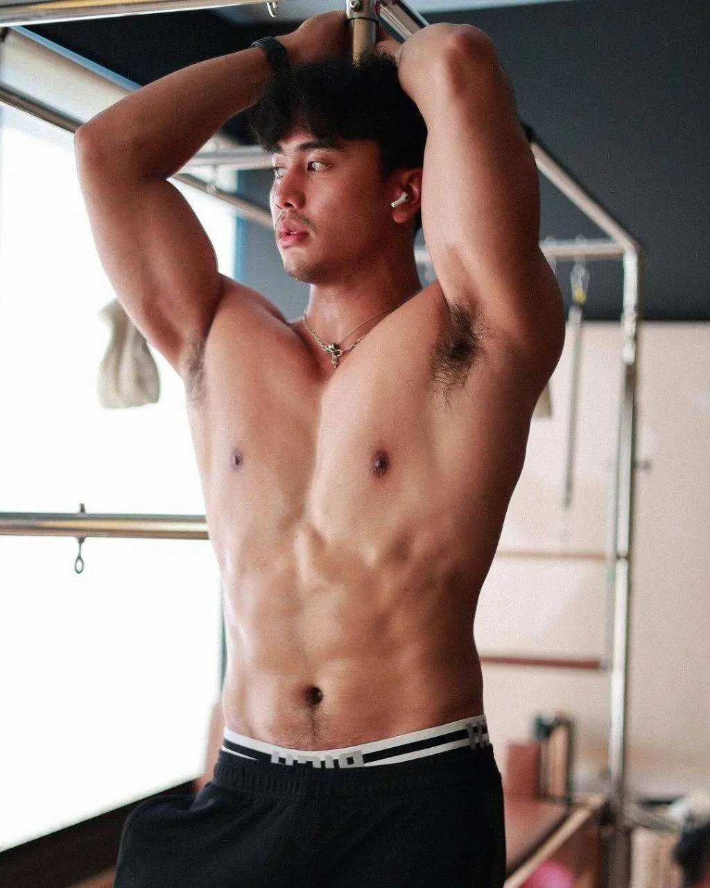 พลังแน่นหนาชวนลูบบบ