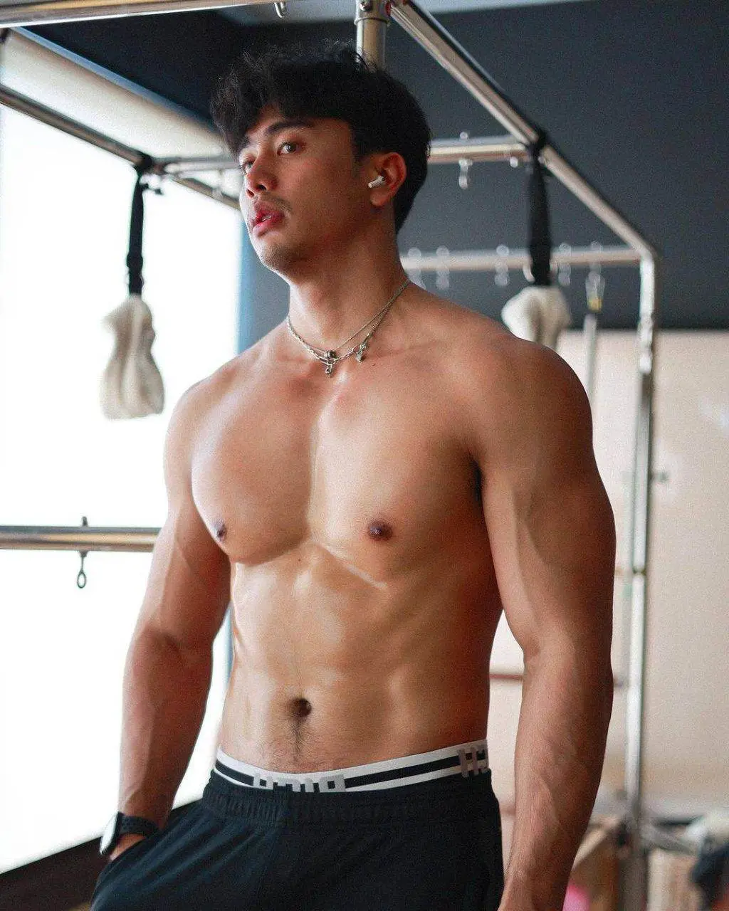 พลังแน่นหนาชวนลูบบบ