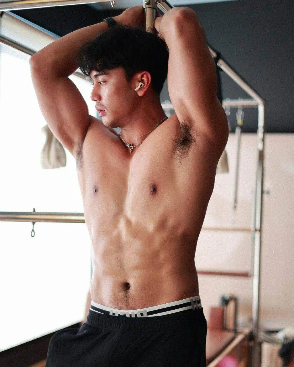พลังแน่นหนาชวนลูบบบ