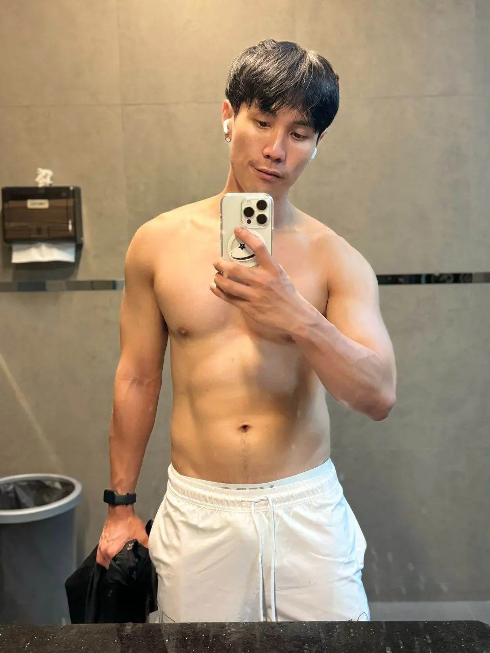 ไม่แขม่ว vs แขม่ว