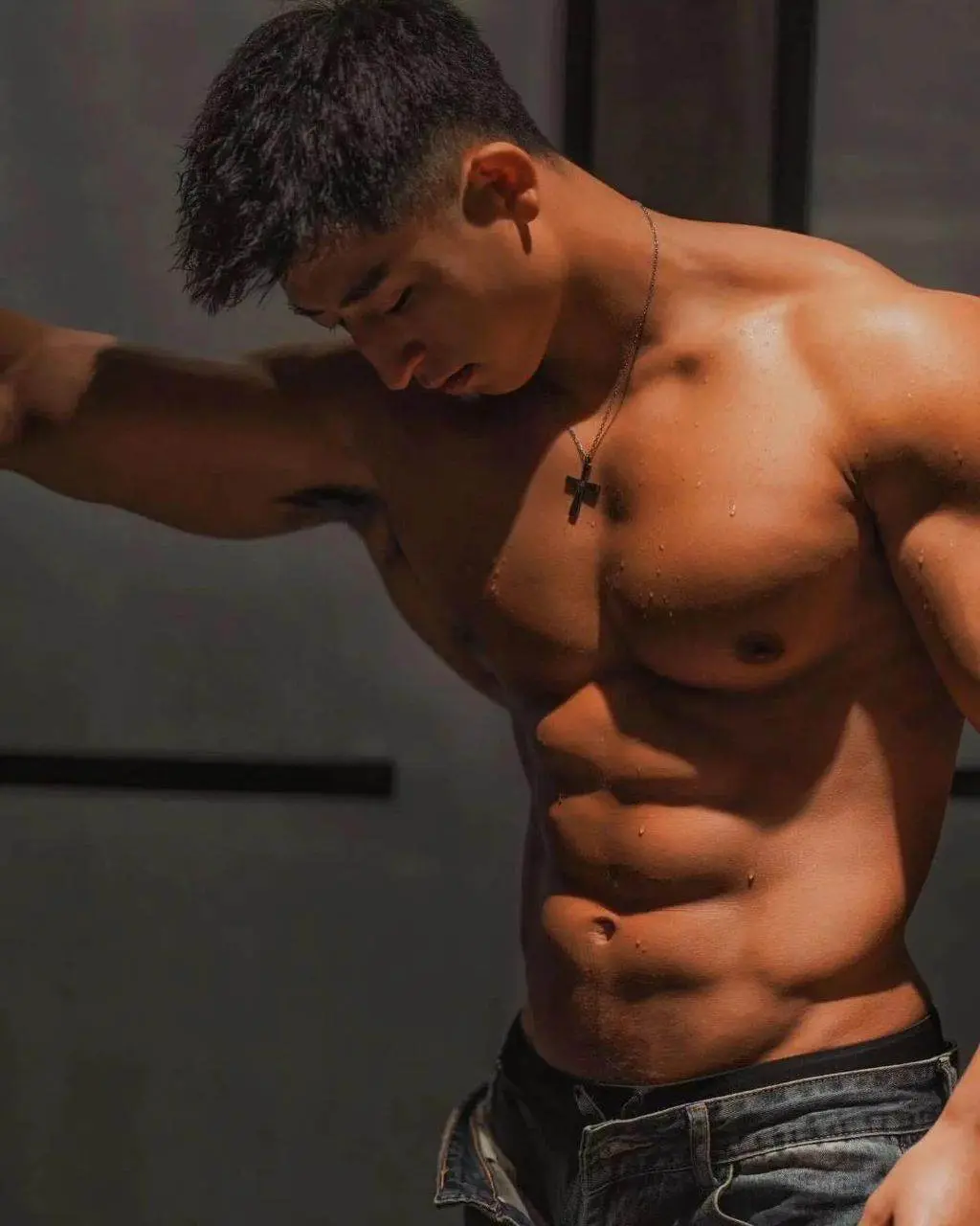 นายแบบหล่อของจีน นักกล้าม.