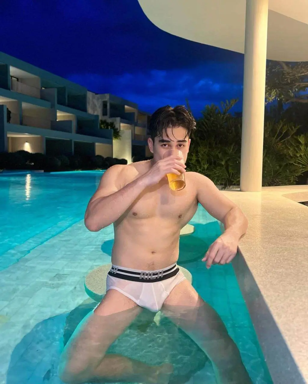 ร้อนเกินไปมั้ย