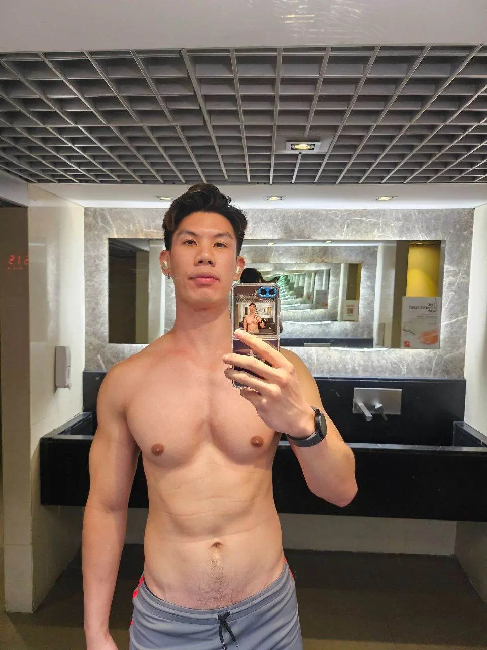 D. พลังไก่ปั่น