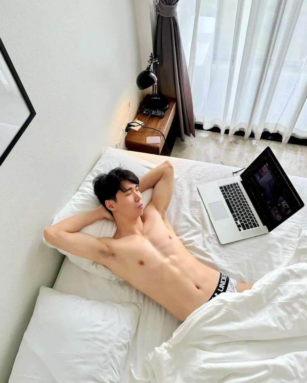 รวมมิตร ผช.ขาวๆ เนียนๆ EP 94