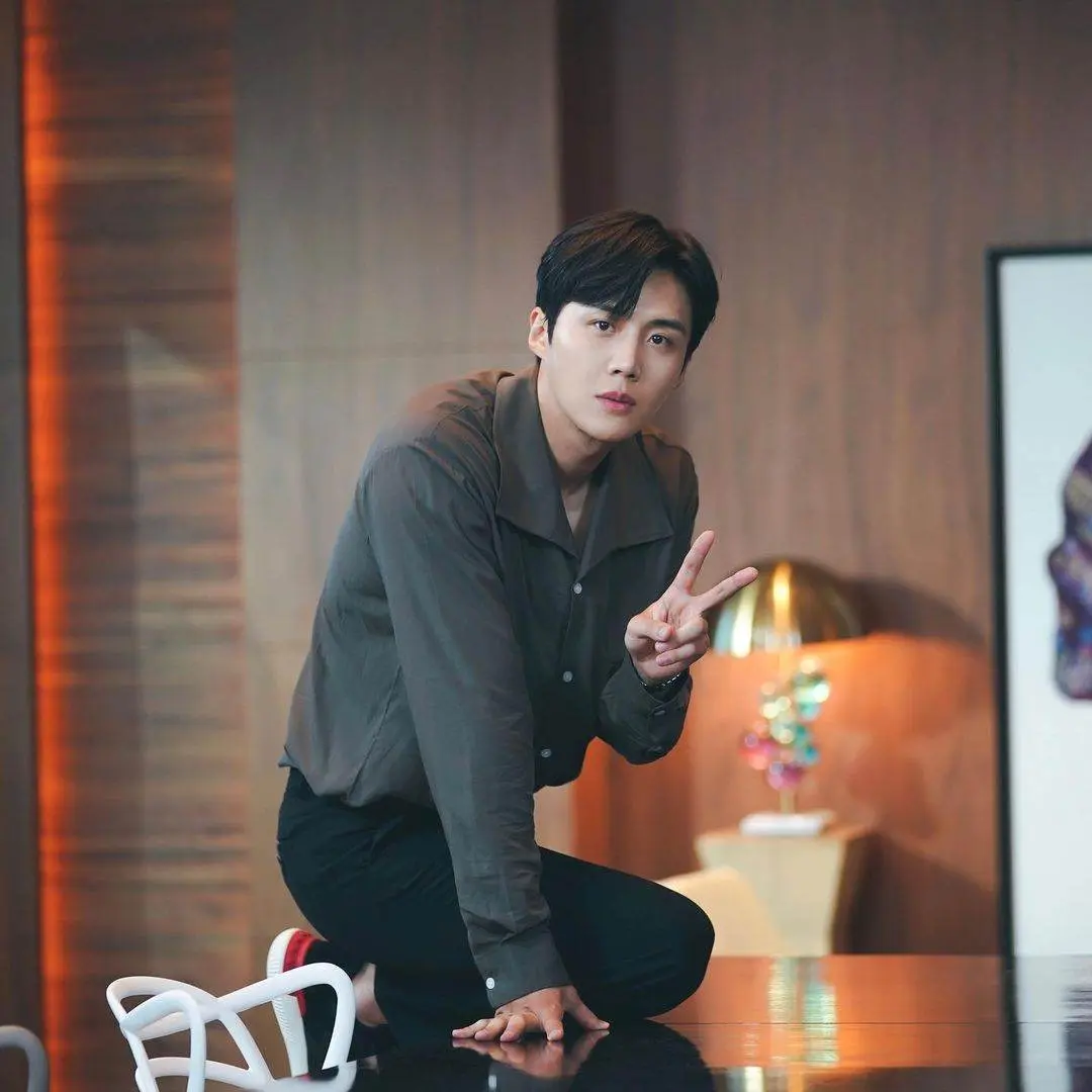 นักแสดงชาวเกาหลี คิมซอนโฮ ขวัญใจสาวไทย