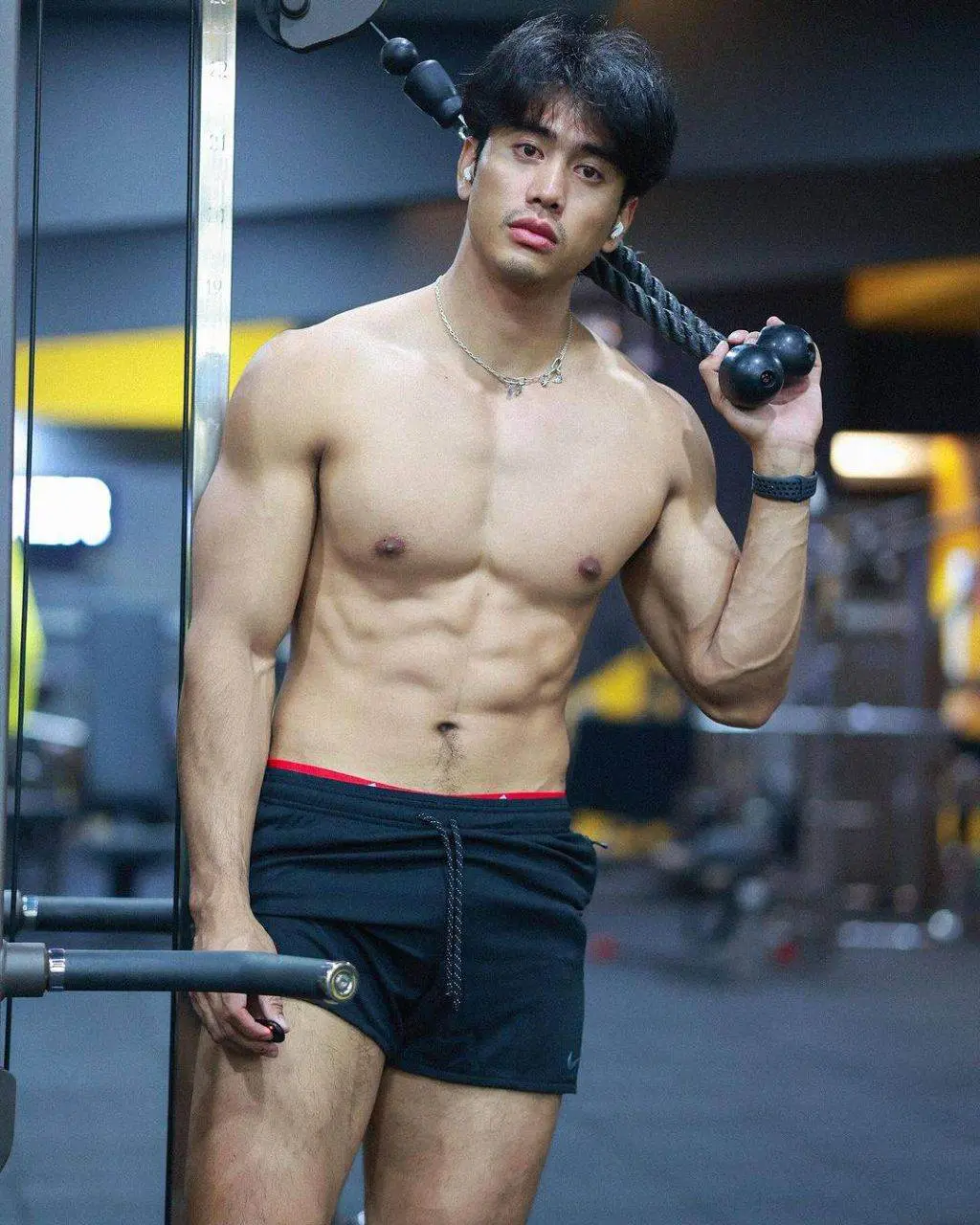 อัดแน่นพลังความผัว
