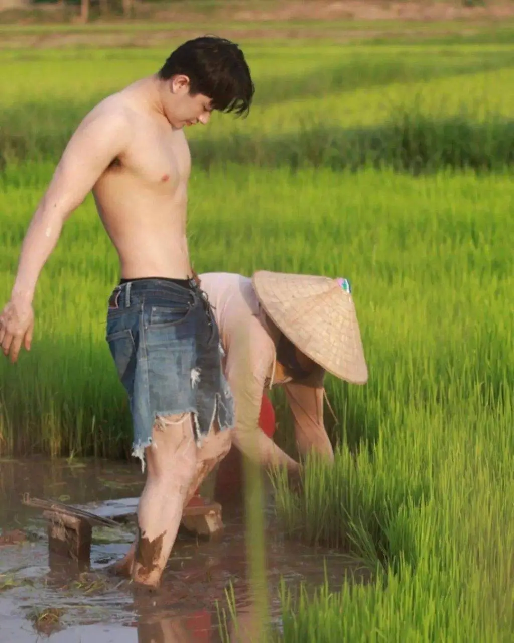 ไทบ้านสะท้านบ่อ