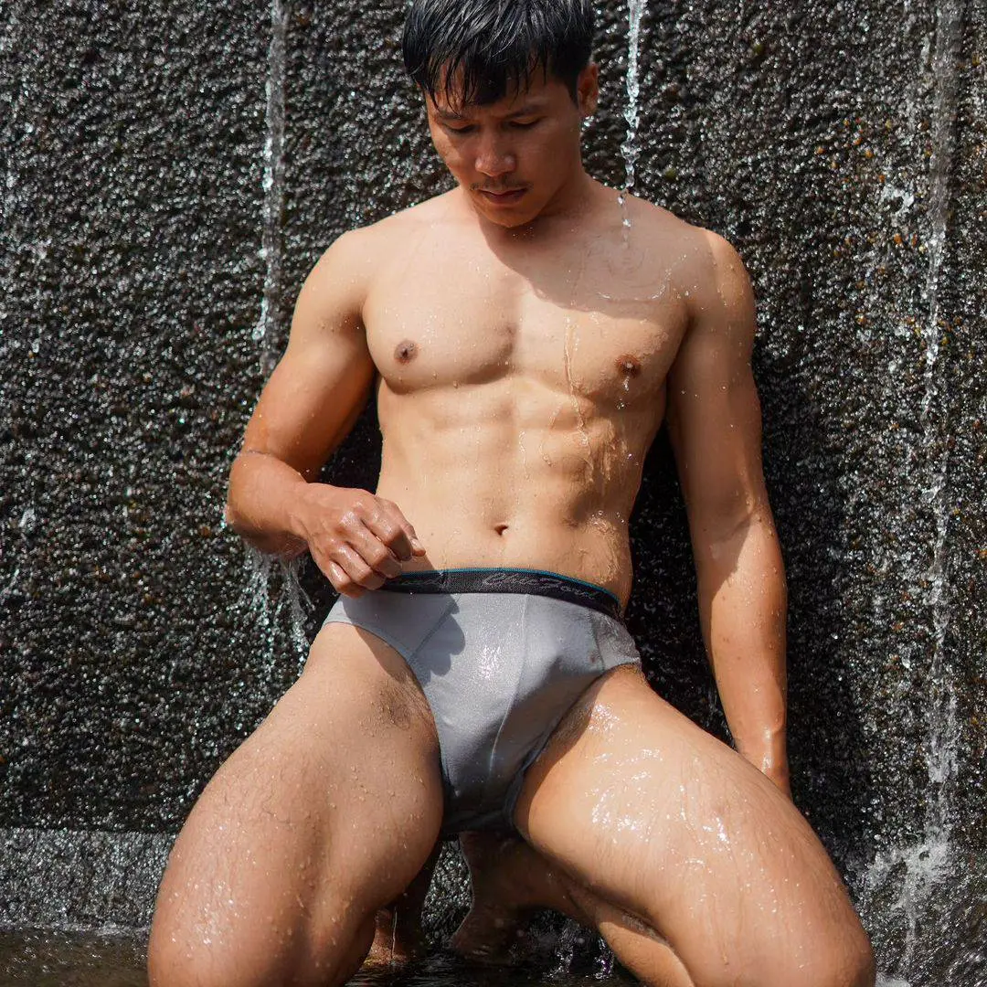 ไทบ้านสะท้านบ่อ