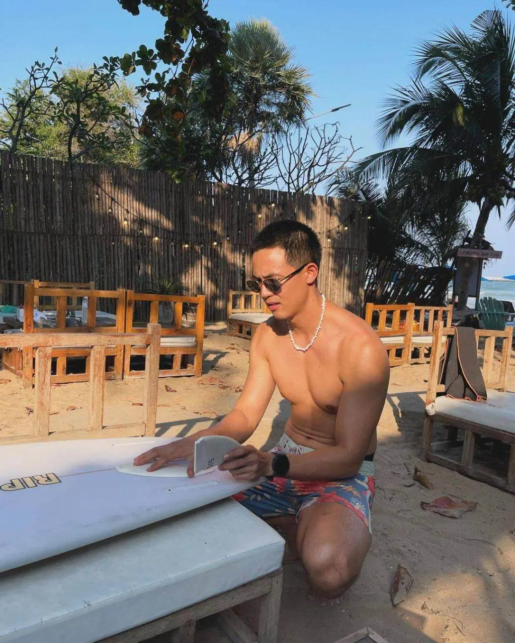 ไทบ้านสะท้านบ่อ