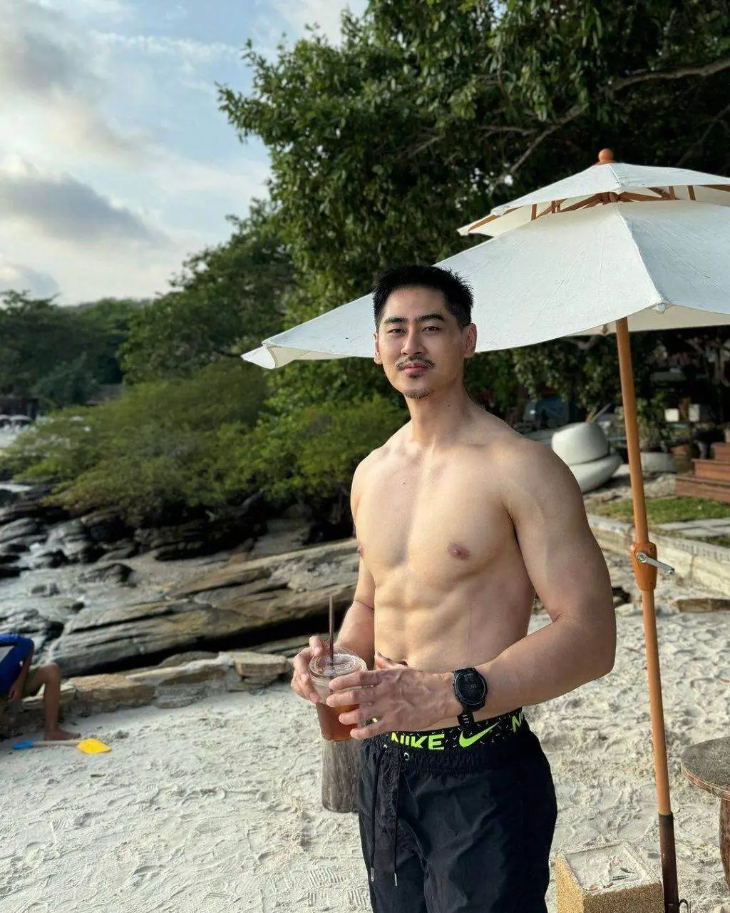 น้ำแตกแลกกันมั้ยยย