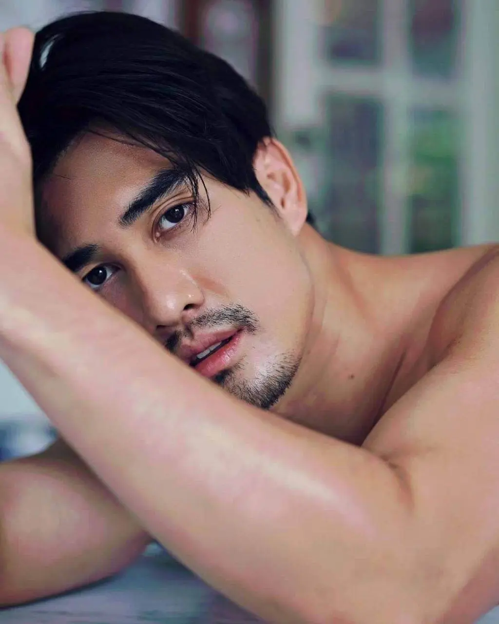 เสวหนวดผัว