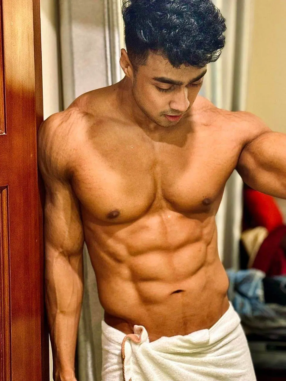 หล่อแห่งชาติ เมียนมา 004.