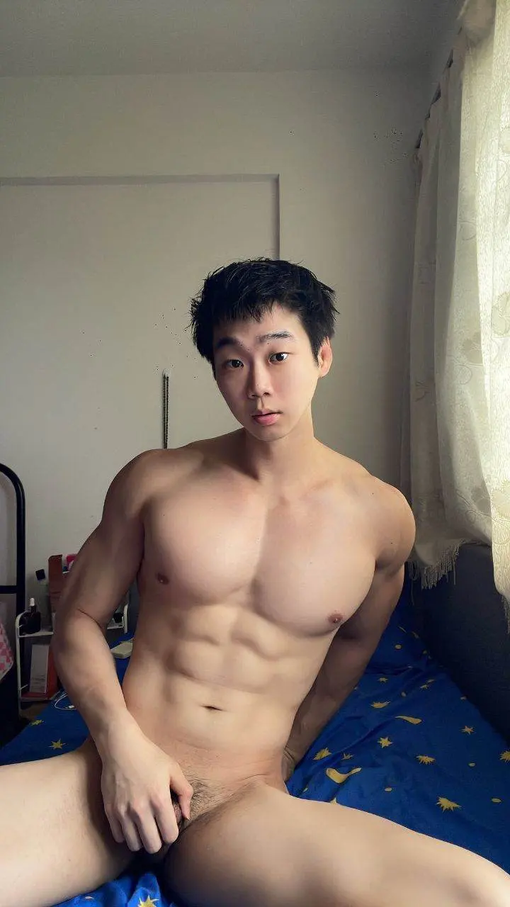 หนุ่มเกาหลี I&rsquo;ll show you more.