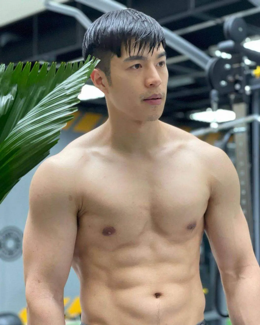 อยากกัดดูดเลีย