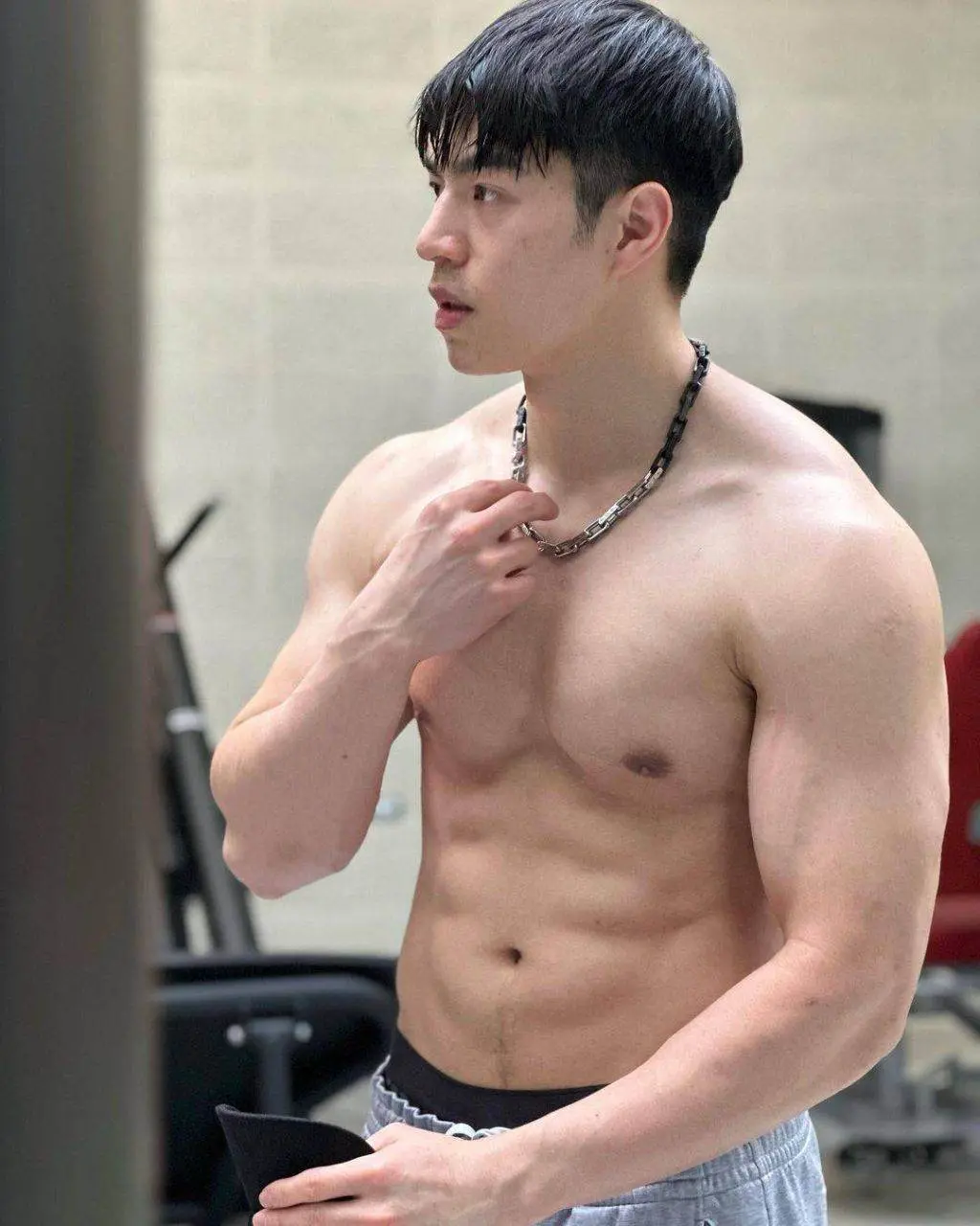 อยากกัดดูดเลีย