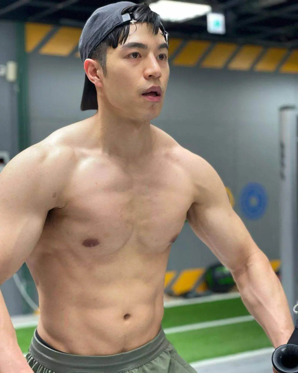 อยากกัดดูดเลีย