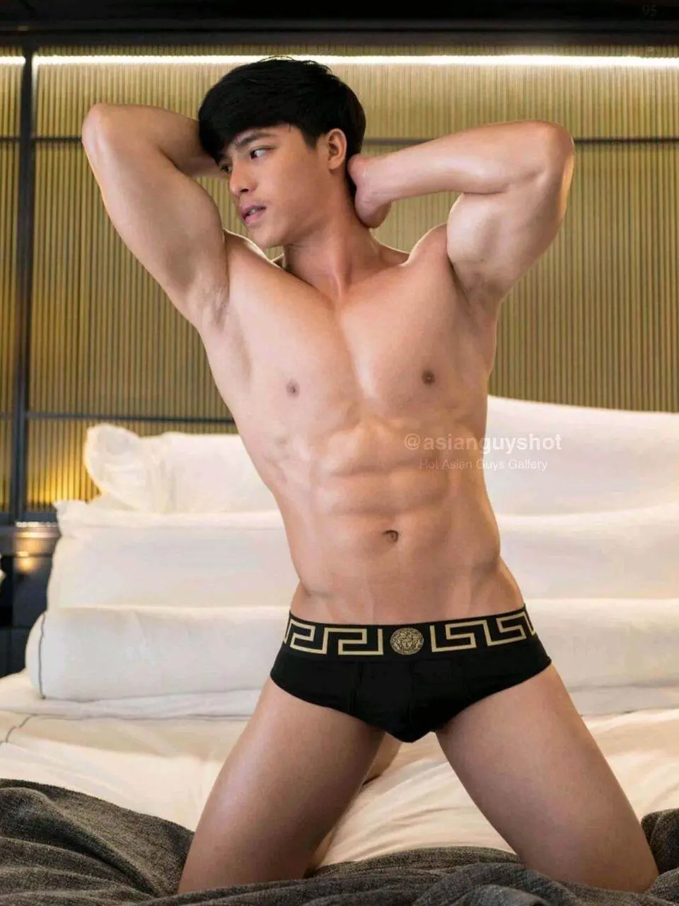 ฉาวทีม พี่อาม