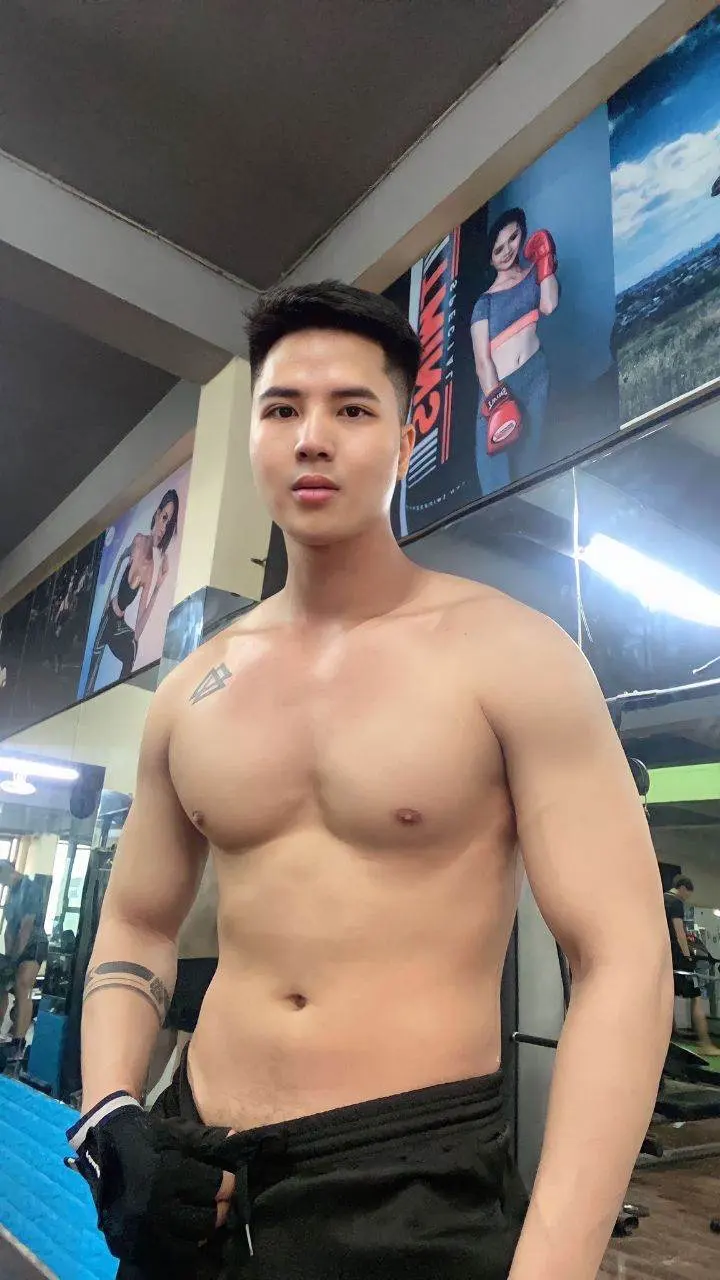ตี๋น้อย รักสุขภาพ ฟิตเนส.